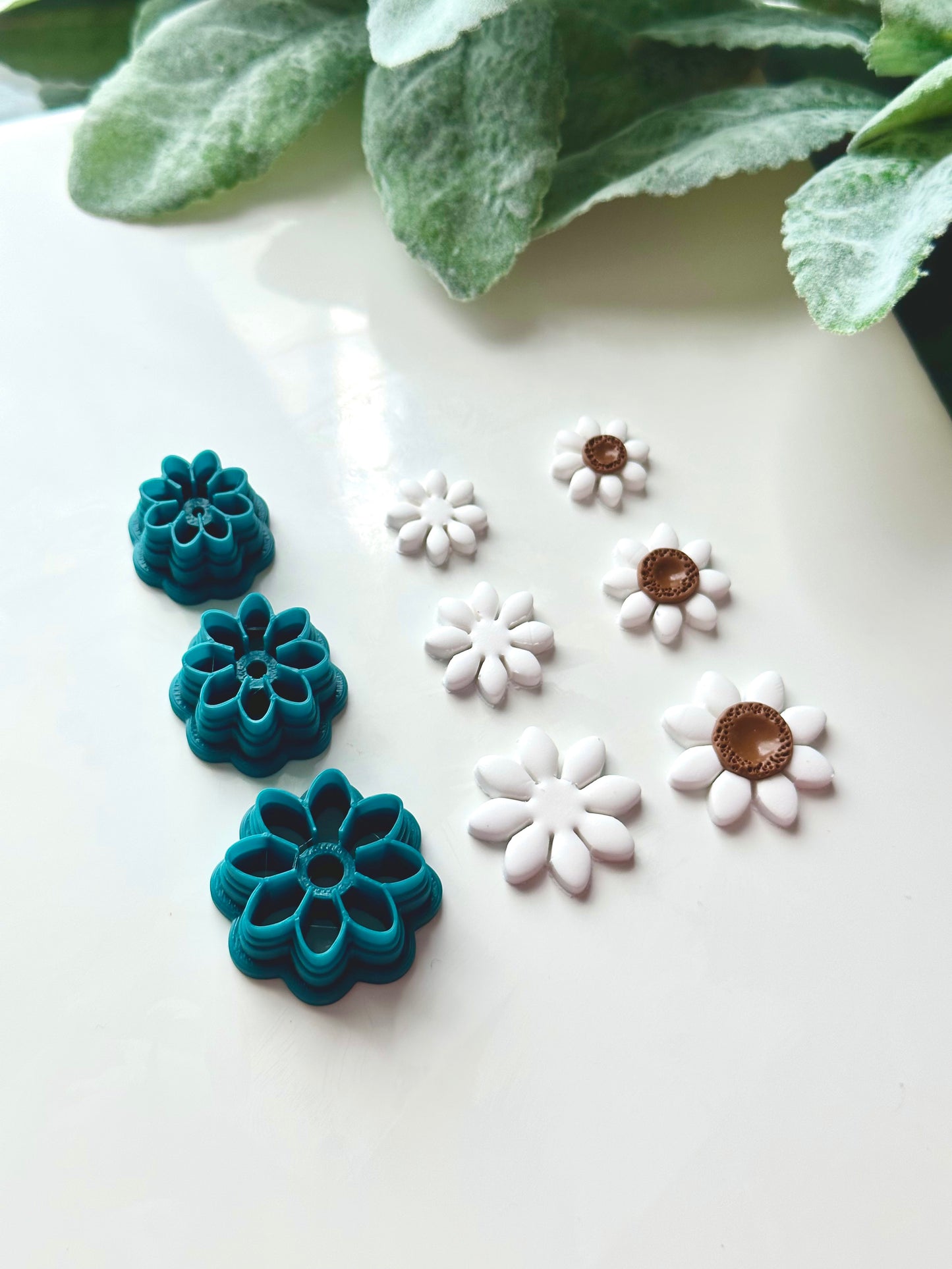 8 Petal Flower | Polymer Clay Cutter