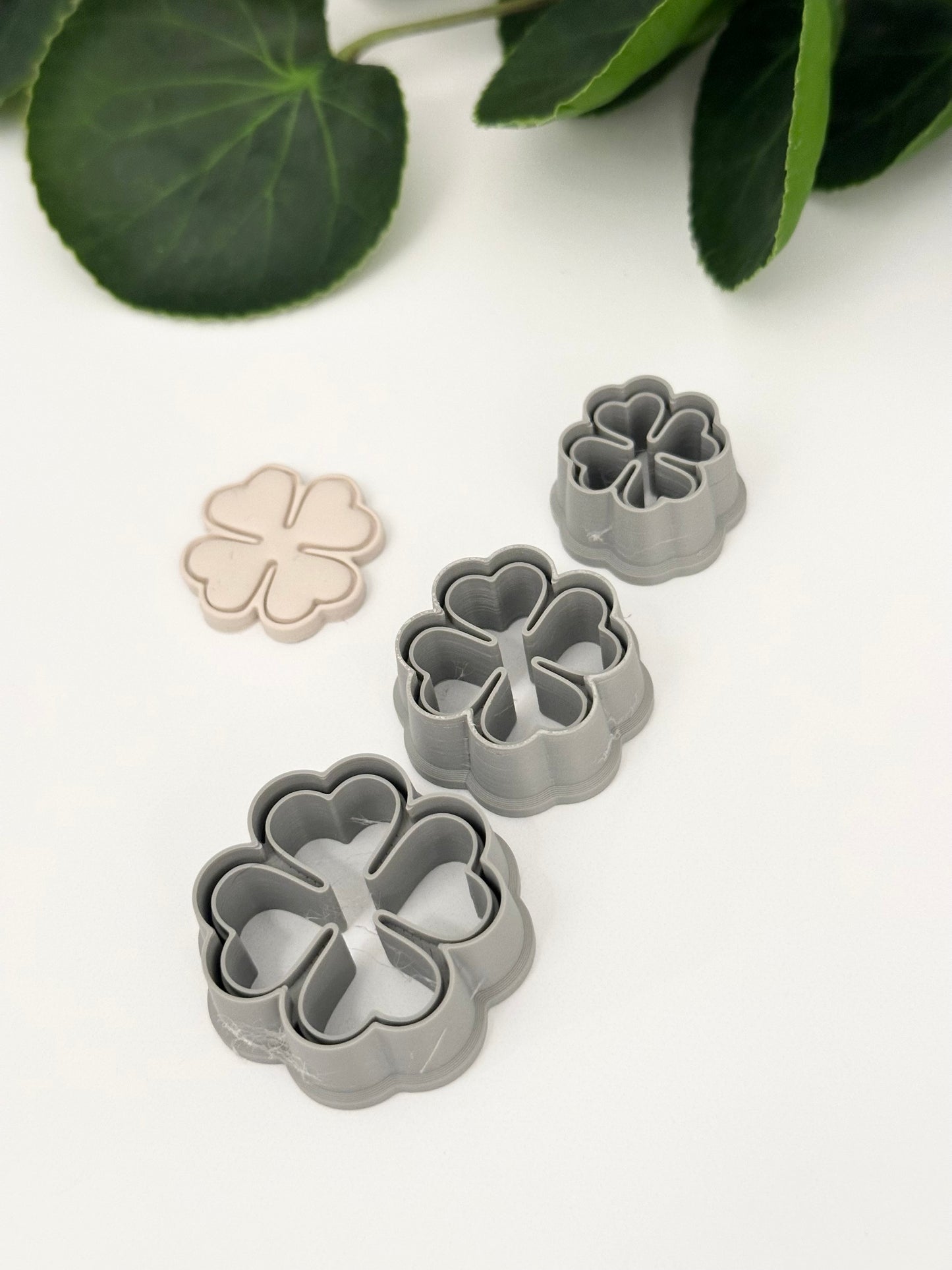 Bordered Four Leaf Clover | Polymer Clay Cutter