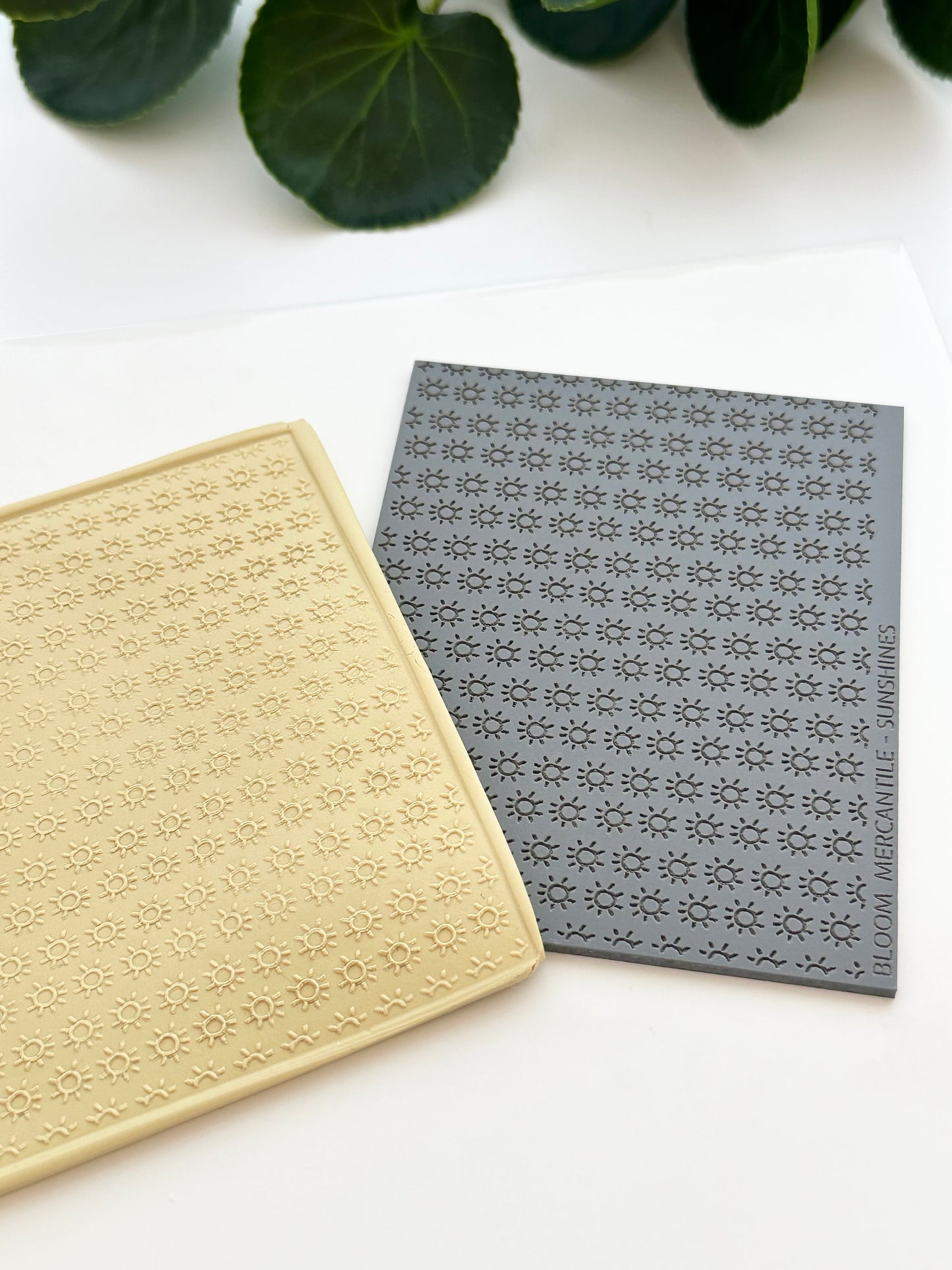 Sunshines | Texture Mat