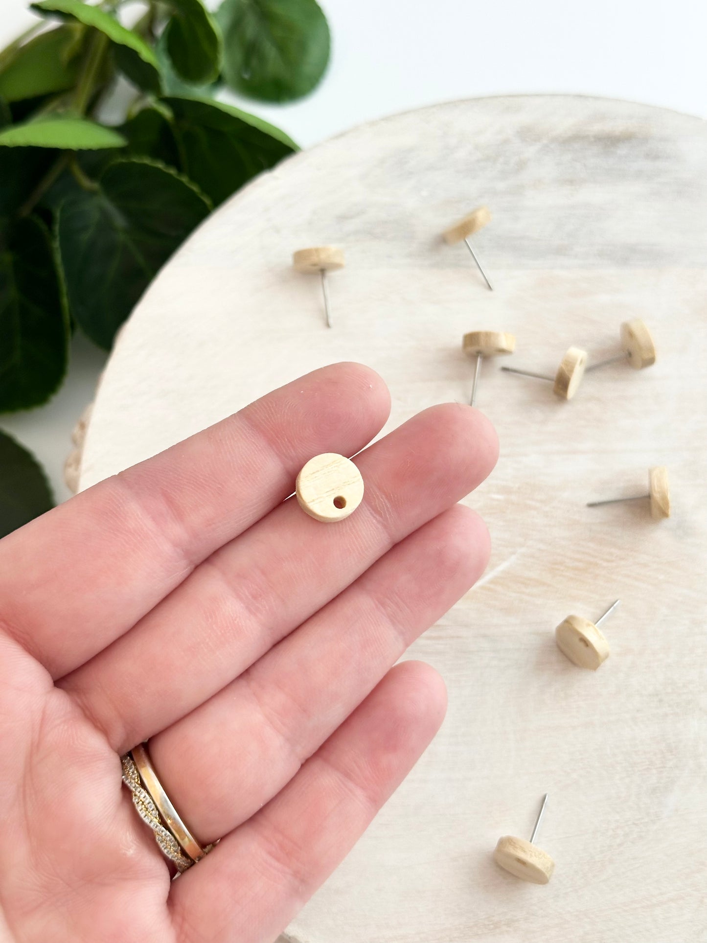 10mm Circle Ash Wood Earring Post (10pc)