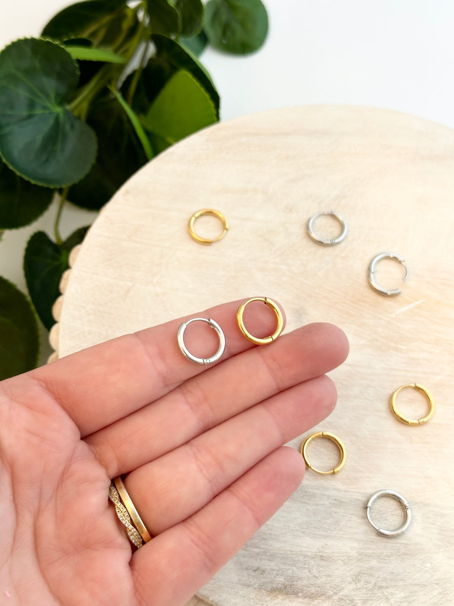 Circle Lever Hoop Earring Post - Gold or Silver (10pc)