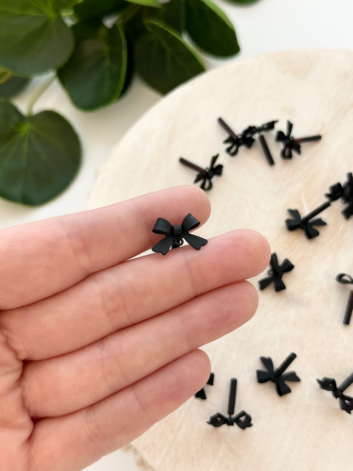 Black Bow Earring Posts (10pc)