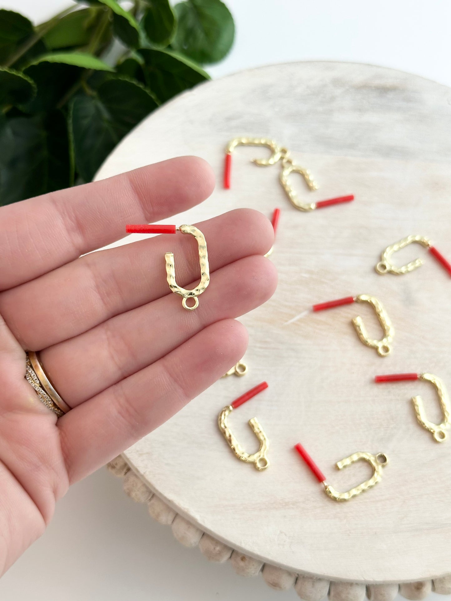 Hammered Oval Earring Hoop - Gold (10pc)